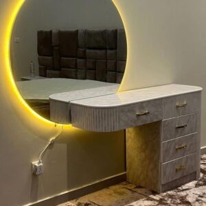Dressing Table 3